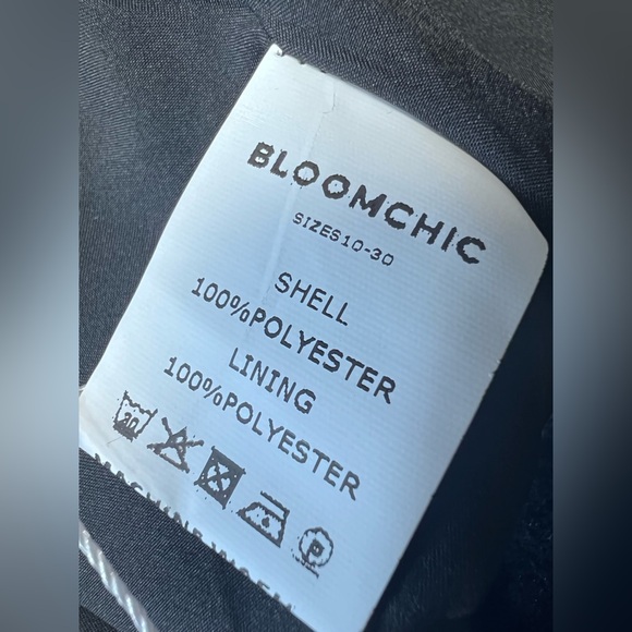 •new• BLOOMCHIC Plaid Coat - Picture 9 of 11